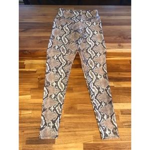 Onzie Python Mamba Snake High Rise Leggings M/L